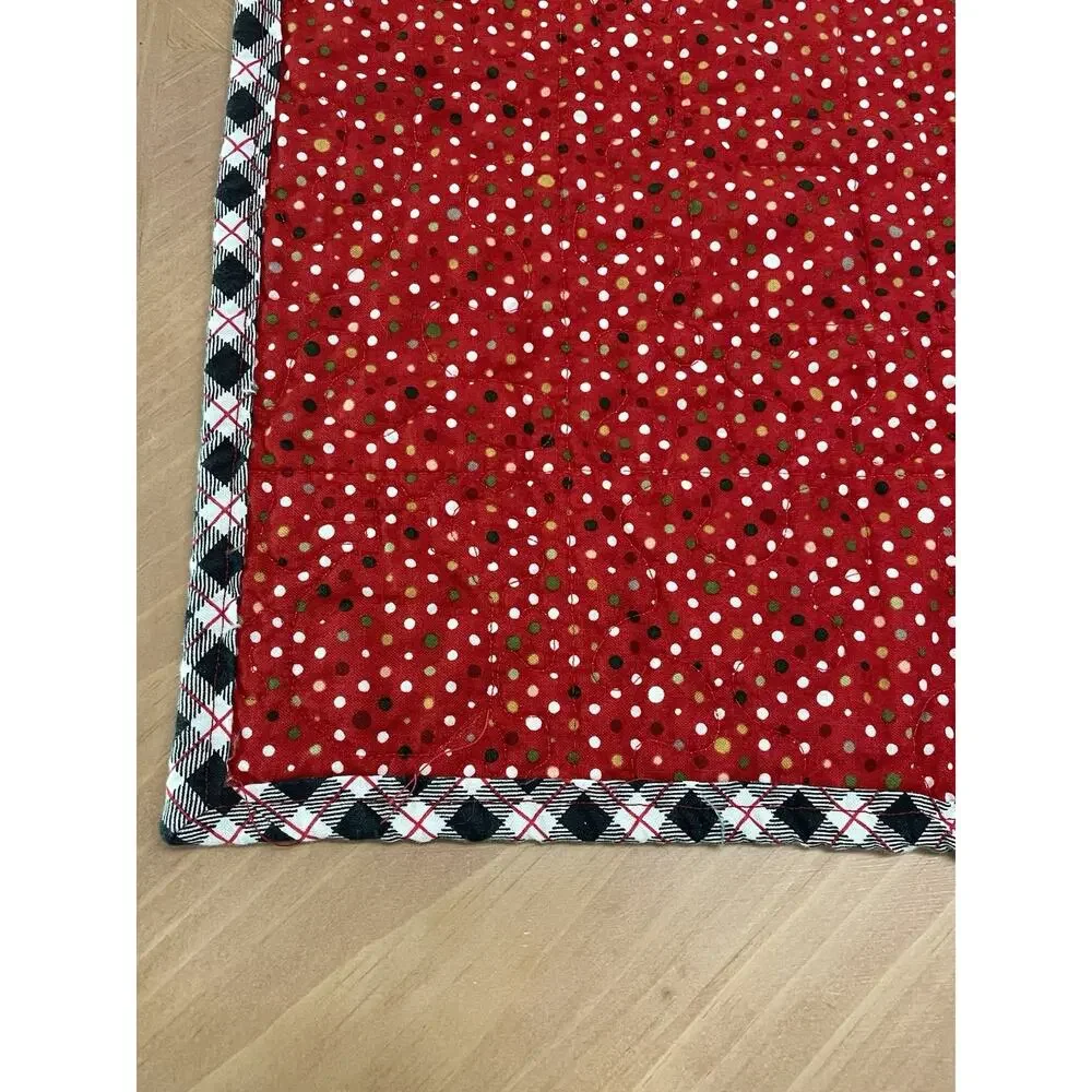 Handmade Quilted Christmas Table Runner Patchwork Ornaments Presents Farmhouse